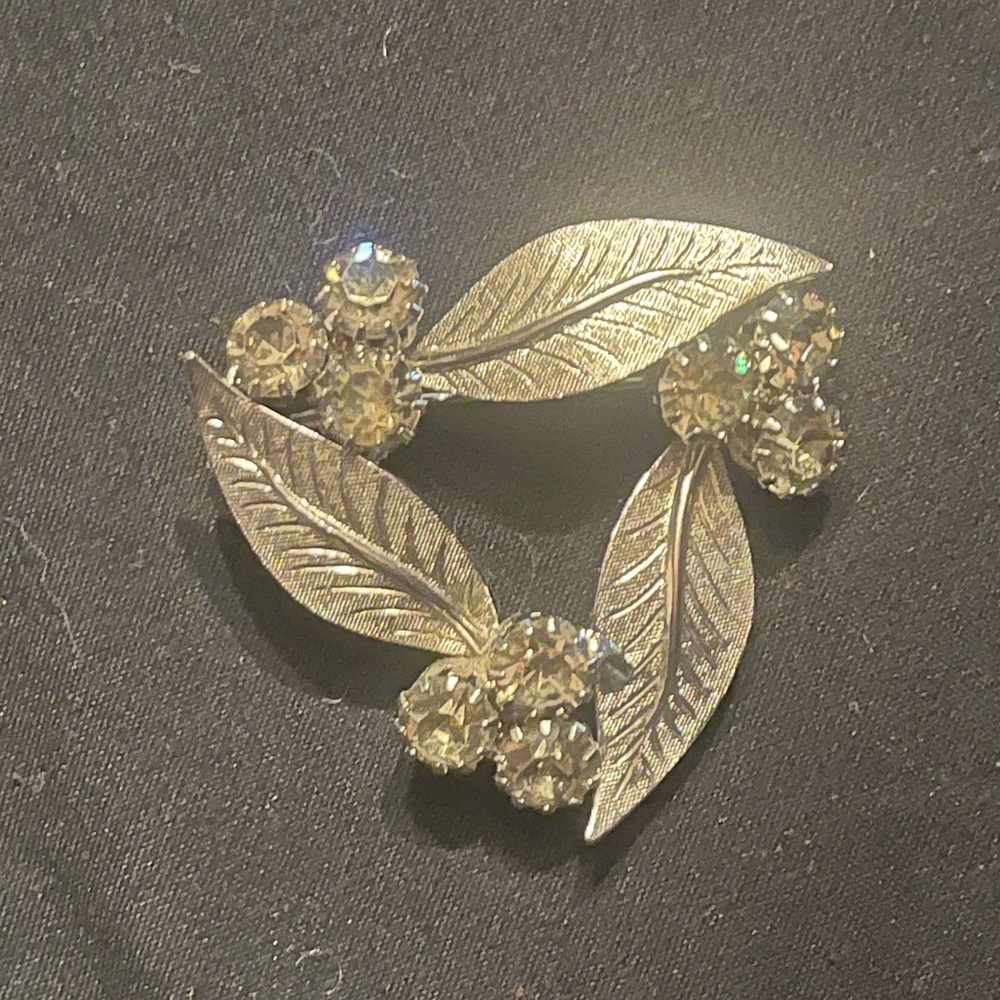 Vintage Silver Leaf and Gray Crystal Brooch